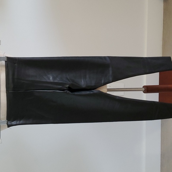 Joie faux leather leggings black size XS with raw hem high rise new with tags - Picture 5 of 8